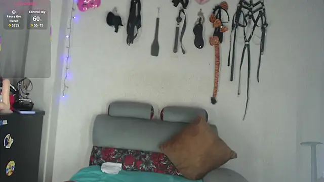 Snapshot of angierot2025 chatting on 11-07-25, 01:38 angierot2025 online show from 11-07-25, 01:38