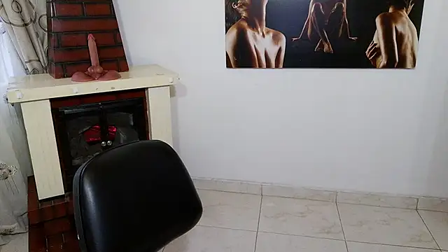 Snapshot of Grace_mature_milf chatting on 11-27-25, 11:34 Grace mature milf online show from 11-27-25, 11:34