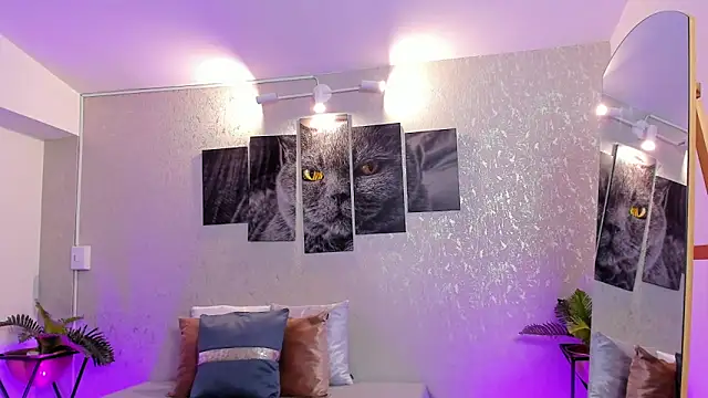 nils saint online show from 10-25-25, 04:09