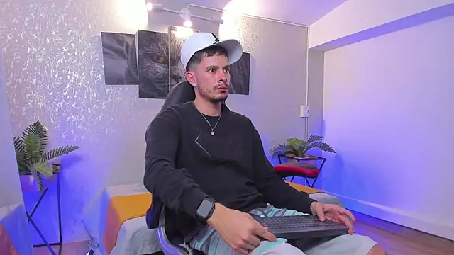 nils saint online show from 11-26-25, 04:02