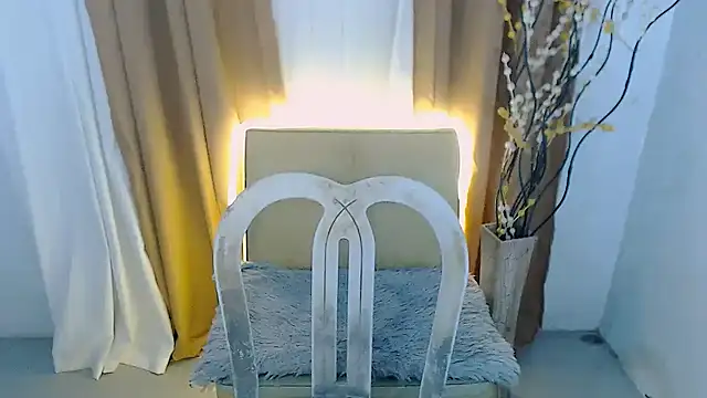 seductive nikki online show from 11-11-25, 09:15