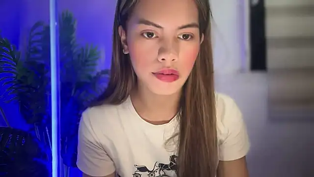 Snapshot of serpenthena_goddess chatting on 10-16-25, 04:19 serpenthena goddess online show from 10-16-25, 04:19