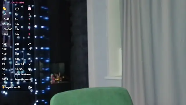 Snapshot of PieraMarch chatting on 11-01-25, 07:27 PieraMarch online show from 11-01-25, 07:27