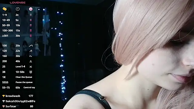 Snapshot of PieraMarch chatting on 11-13-25, 08:41 PieraMarch online show from 11-13-25, 08:41