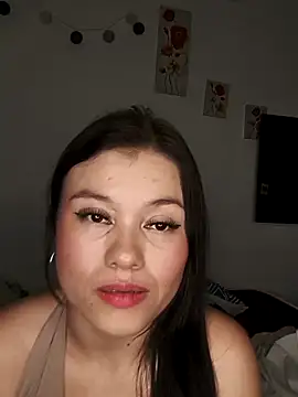 Snapshot of Meriilyn_Monroe724 chatting on 03-11-26, 10:49 Meriilyn Monroe724 online show from 03-11-26, 10:49