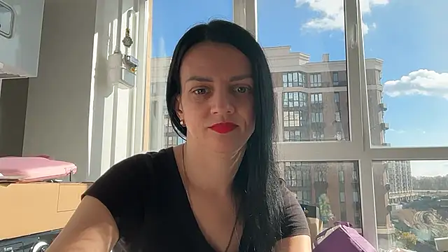 Snapshot of Sladosttss chatting on 10-28-25, 09:46 Sladosttss online show from 10-28-25, 09:46