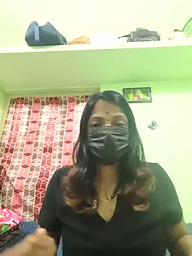 Snapshot of Tamil_Ishu chatting on 11-01-25, 09:44 Tamil Ishu online show from 11-01-25, 09:44