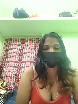 Snapshot of Tamil_Ishu chatting on 11-28-25, 02:31 Tamil Ishu online show from 11-28-25, 02:31