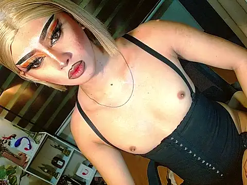 Queen yasii 88 online show from 04-15-26, 02:35