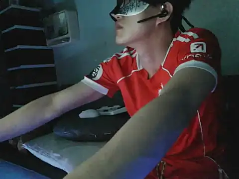 boyhigh1997 online show from 11-04-25, 05:34