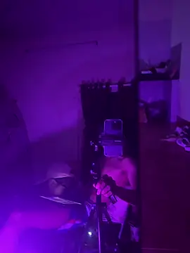 boyhigh1997 online show from 11-22-25, 05:23