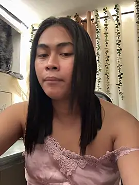 Snapshot of Sweetasian_cum chatting on 10-29-25, 02:52 Sweetasian cum online show from 10-29-25, 02:52