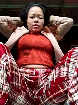 Snapshot of Rioo122 chatting on 11-04-25, 01:38 Rioo122 online show from 11-04-25, 01:38