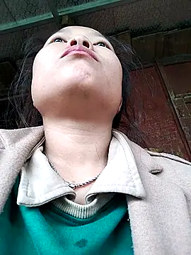 Snapshot of Rioo122 chatting on 11-08-25, 02:23 Rioo122 online show from 11-08-25, 02:23