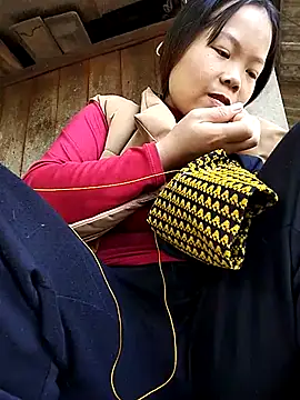 Snapshot of Rioo122 chatting on 11-15-25, 07:05 Rioo122 online show from 11-15-25, 07:05