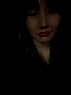 Snapshot of Ri210 chatting on 11-12-25, 03:23 Ri210 online show from 11-12-25, 03:23