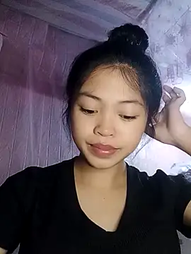 Thy00   online show from 10-30-25, 03:13