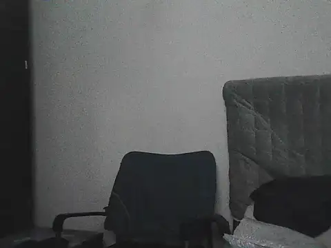 Snapshot of morenocabro10 chatting on 10-11-25, 08:07 morenocabro10 online show from 10-11-25, 08:07