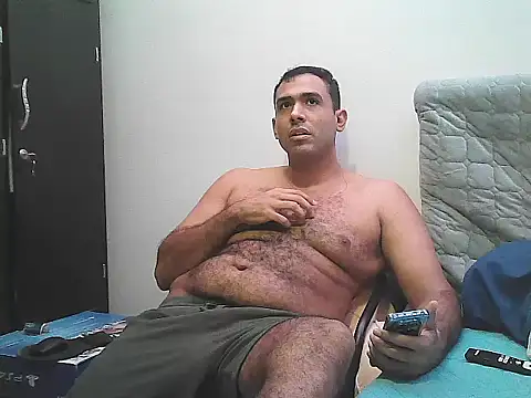 Snapshot of morenocabro10 chatting on 11-04-25, 10:31 morenocabro10 online show from 11-04-25, 10:31