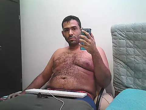 Snapshot of morenocabro10 chatting on 11-11-25, 10:54 morenocabro10 online show from 11-11-25, 10:54