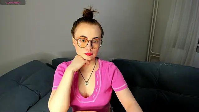 Snapshot of MewStella chatting on 04-06-26, 11:16 MewStella online show from 04-06-26, 11:16