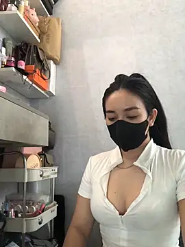 hanny baby205 online show from 09-15-25, 01:22