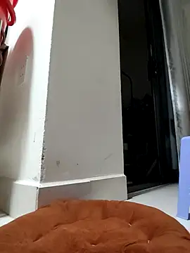 Snapshot of Mei-Mei89 chatting on 02-04-26, 11:16 Mei-Mei89 online show from 02-04-26, 11:16