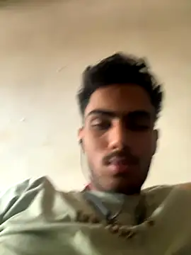 Snapshot of hoegupta chatting on 11-12-25, 06:36 hoegupta online show from 11-12-25, 06:36