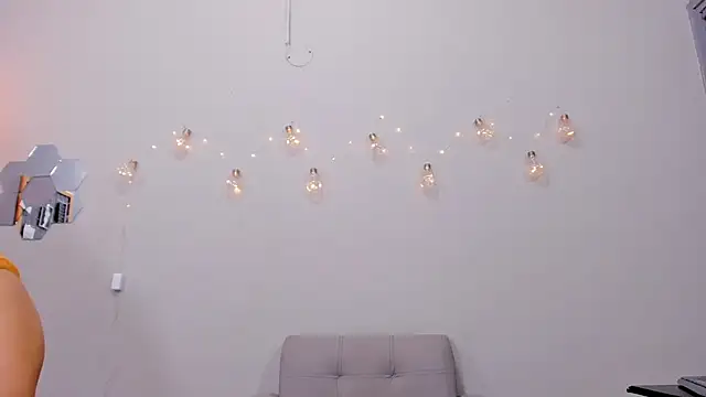 alianim online show from 10-17-25, 07:16