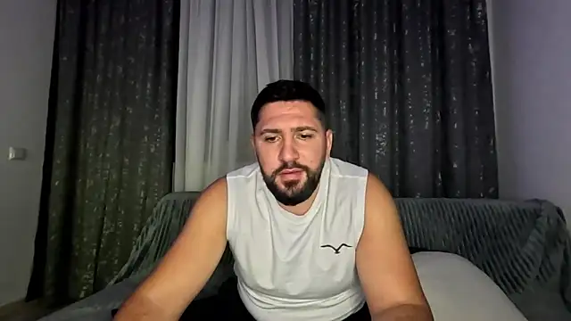 Snapshot of Gold_Alpha_Boy chatting on 10-25-25, 06:13 Gold Alpha Boy online show from 10-25-25, 06:13