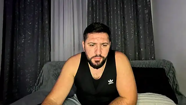 Snapshot of Gold_Alpha_Boy chatting on 10-30-25, 07:47 Gold Alpha Boy online show from 10-30-25, 07:47