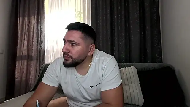 Gold Alpha Boy online show from 11-25-25, 11:10