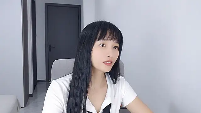 Lisa-3333 online show from 09-22-25, 03:14