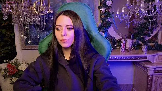 IvoryWood  online show from 01-16-26, 05:28