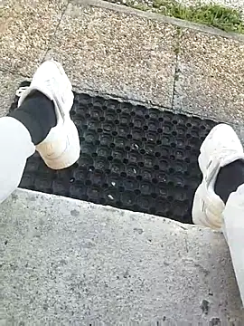 Snapshot of idhem___31 chatting on 03-02-26, 03:19 idhem 31 online show from 03-02-26, 03:19