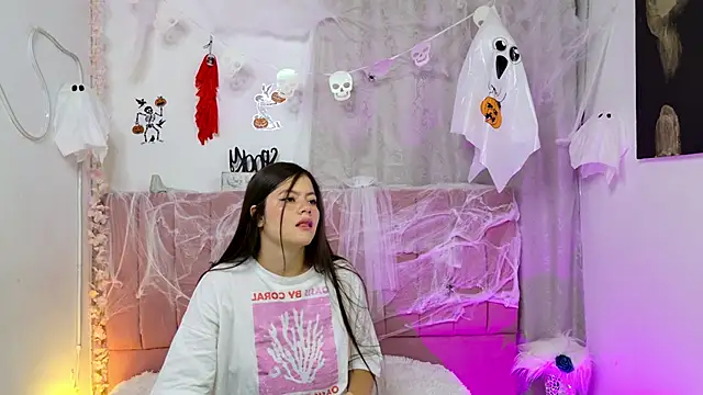 sukilove18 online show from 10-16-25, 08:10