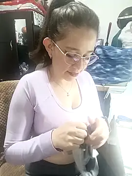 Isabella5 Brown  online show from 10-15-25, 05:13