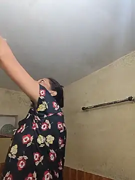 ISHANI-SINGH online show from 10-16-25, 06:31