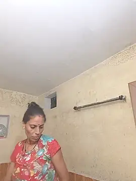 ISHANI-SINGH online show from 10-17-25, 05:26