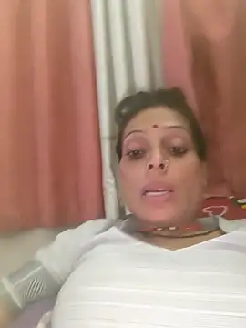 ISHANI-SINGH online show from 10-26-25, 03:18