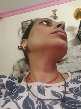 ISHANI-SINGH online show from 12-20-25, 04:47