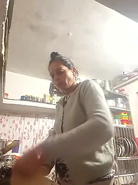 ISHANI-SINGH online show from 01-08-26, 03:31