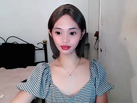 Snapshot of spicy_margaritaxxx chatting on 11-24-25, 12:27 spicy margaritaxxx online show from 11-24-25, 12:27