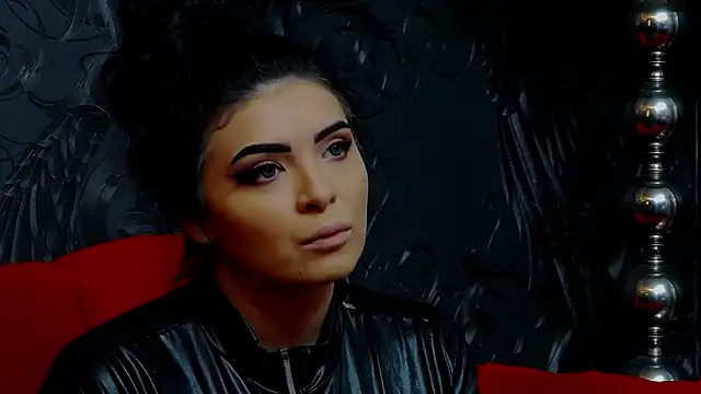 Snapshot of DevashaQueenX chatting on 04-01-26, 06:58 DevashaQueenX online show from 04-01-26, 06:58