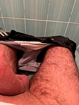 Cruel00 online show from 11-12-25, 04:07