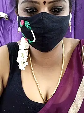 Snapshot of yoga-mithraa chatting on 11-06-25, 04:08 yoga-mithraa online show from 11-06-25, 04:08