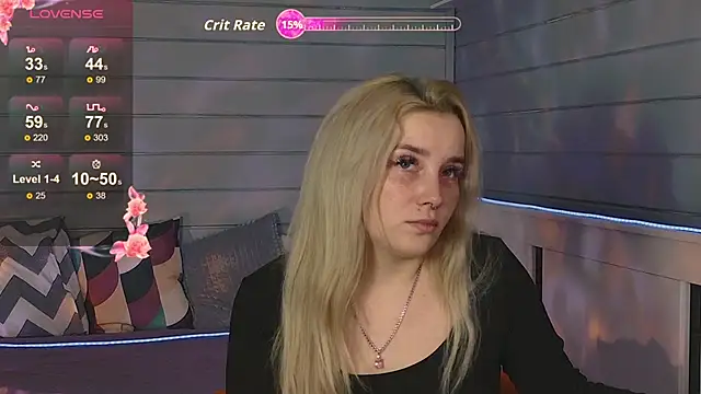 Snapshot of Crystal_Jull chatting on 10-15-25, 01:00 Crystal Jull online show from 10-15-25, 01:00