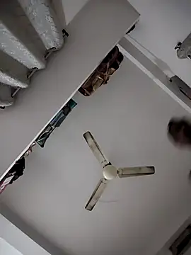 Snapshot of t2pnb chatting on 11-02-25, 05:04 t2pnb online show from 11-02-25, 05:04