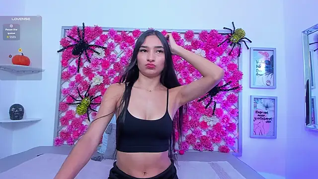 hannah miller 1 online show from 10-27-25, 12:20