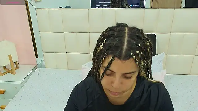 gisell gomez online show from 12-02-25, 12:43